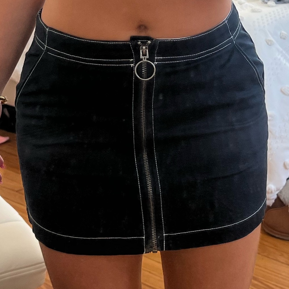Black Skirt